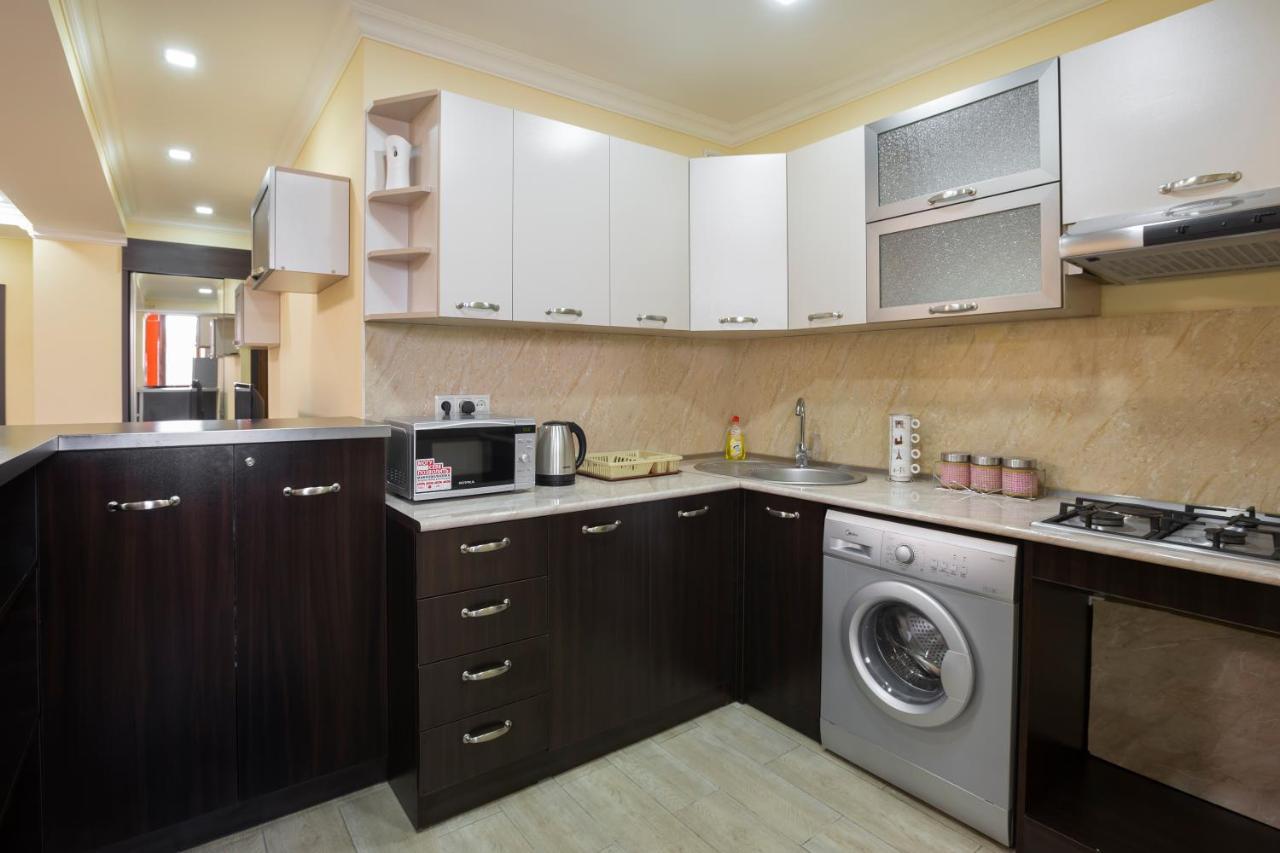 Umba Apartment N5 - Balcony And Mount Ararat View เยเรวาน ภายนอก รูปภาพ